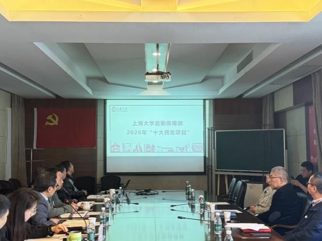 D990152492C17F3ABEA2946E30A_1CCE4EBE_AB35