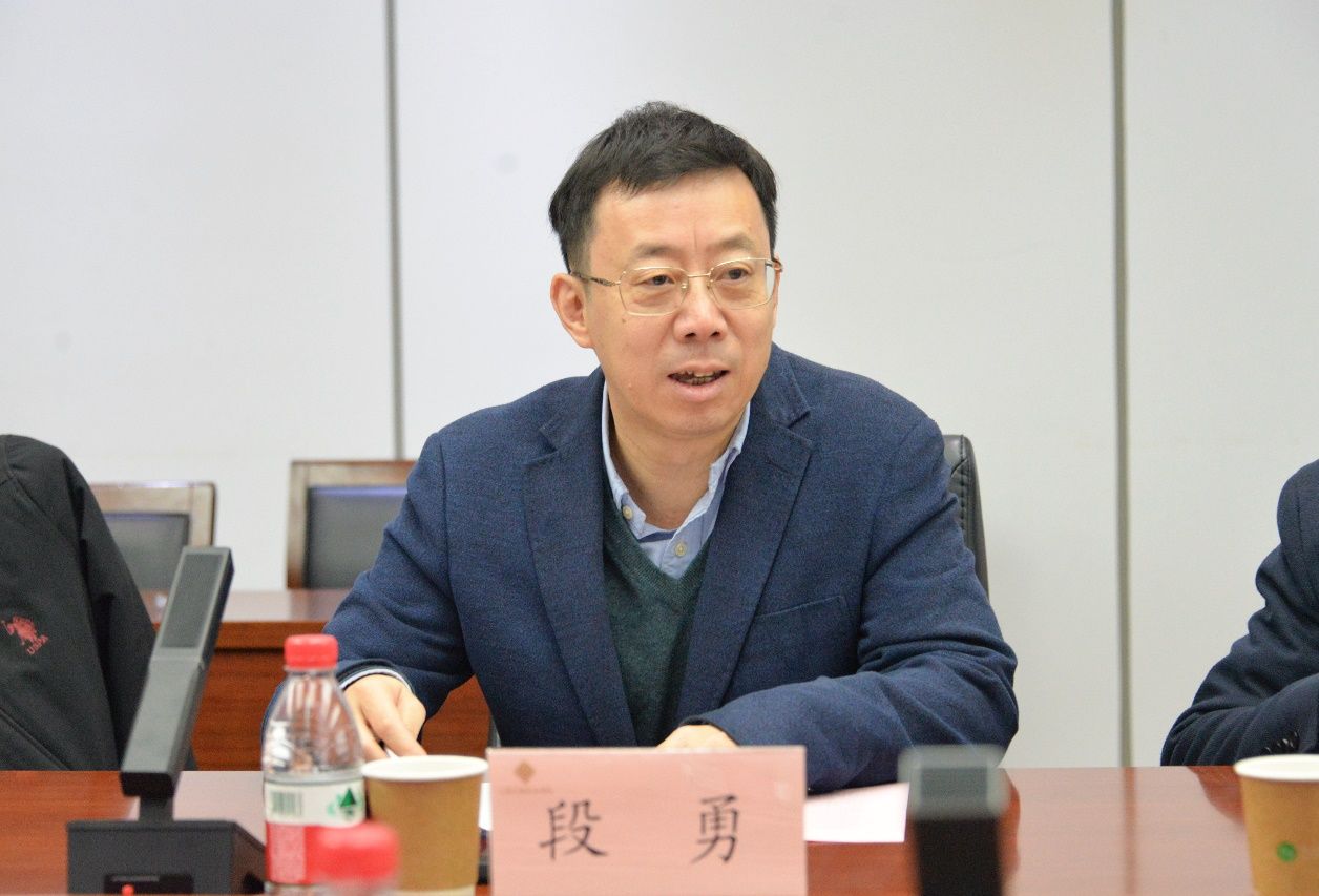 BBB8B3045A0E902F1EC8C8B8CFA_6D9D5141_1A724